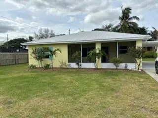 FRONT VIEW at 4404 SE Mulford Lane, Stuart