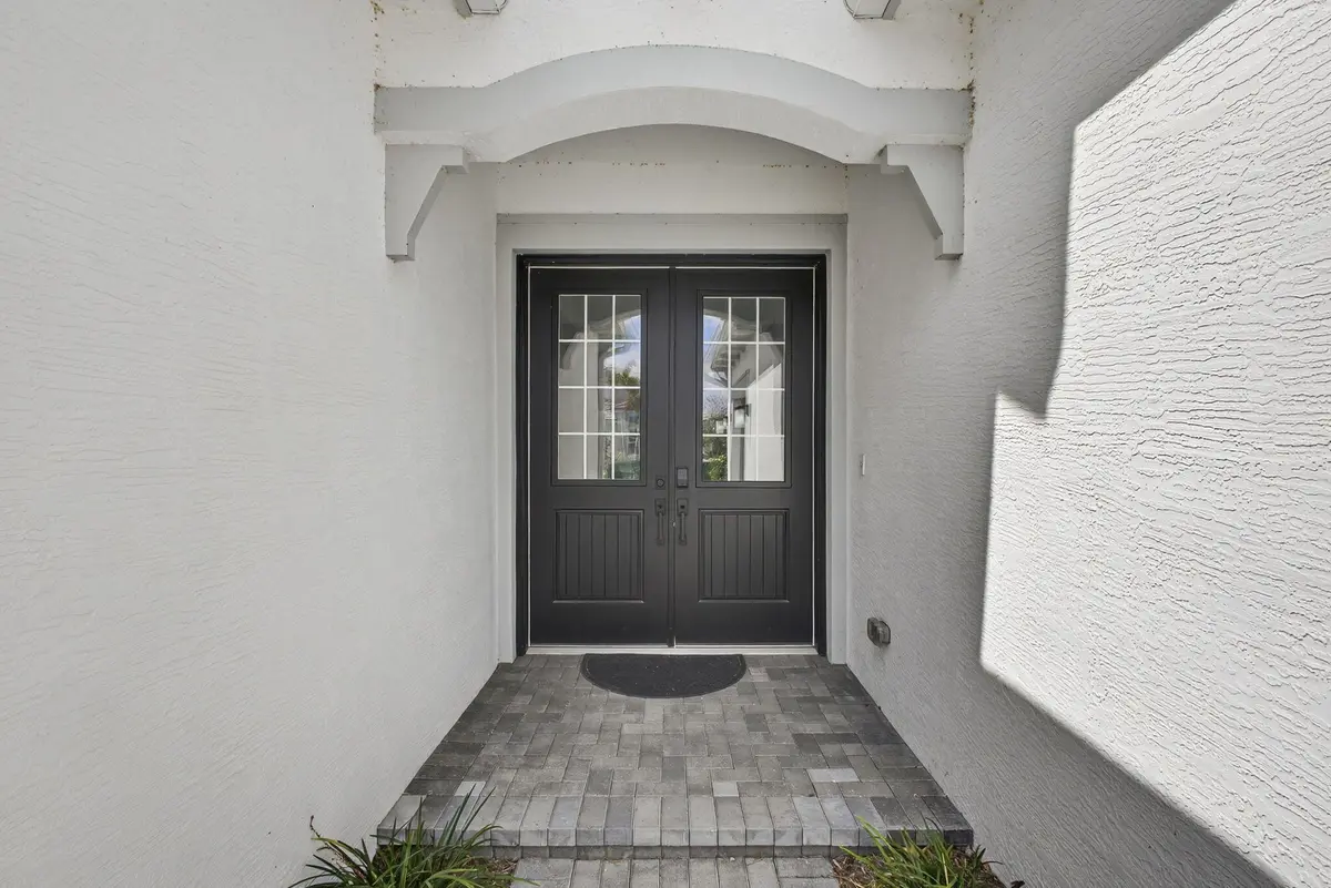 Front Door at 15234 Wildwood Circle, Westlake