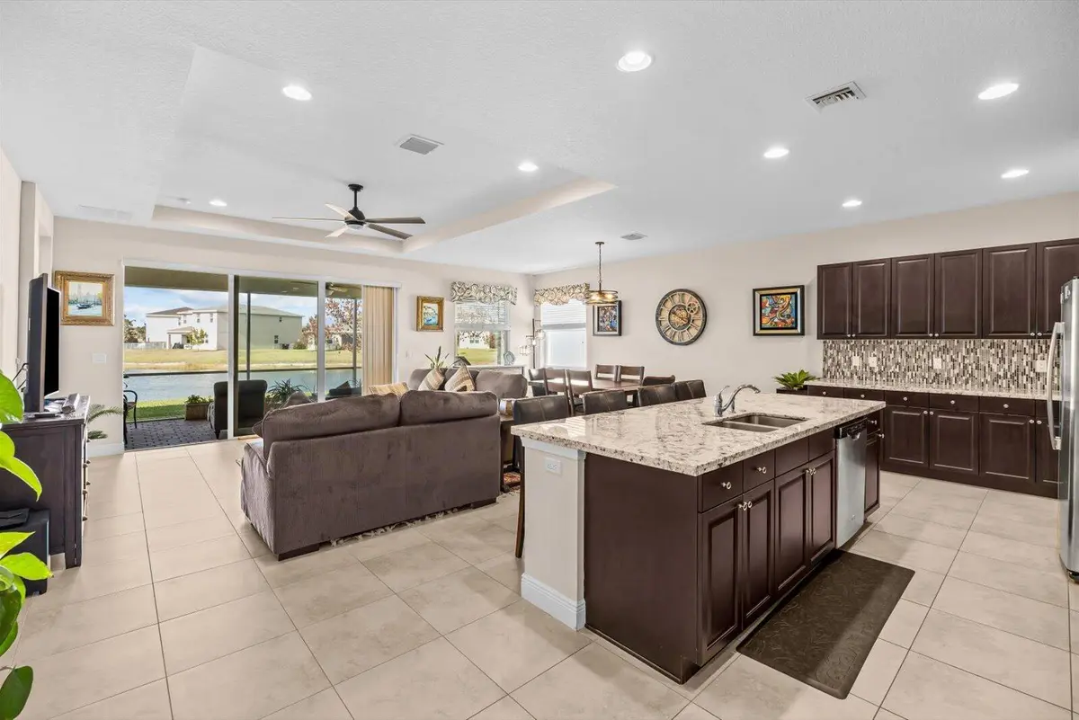 06-dem in-16 at 1114 NW Demedici Rd Road, Port St. Lucie