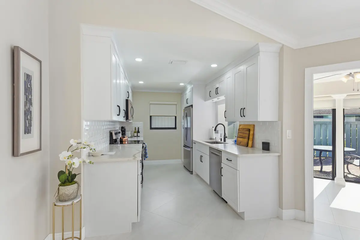 1127 E Seminole Ave_#15C_Marina Brier_15 at 1127 E Seminole Avenue 15c, Jupiter