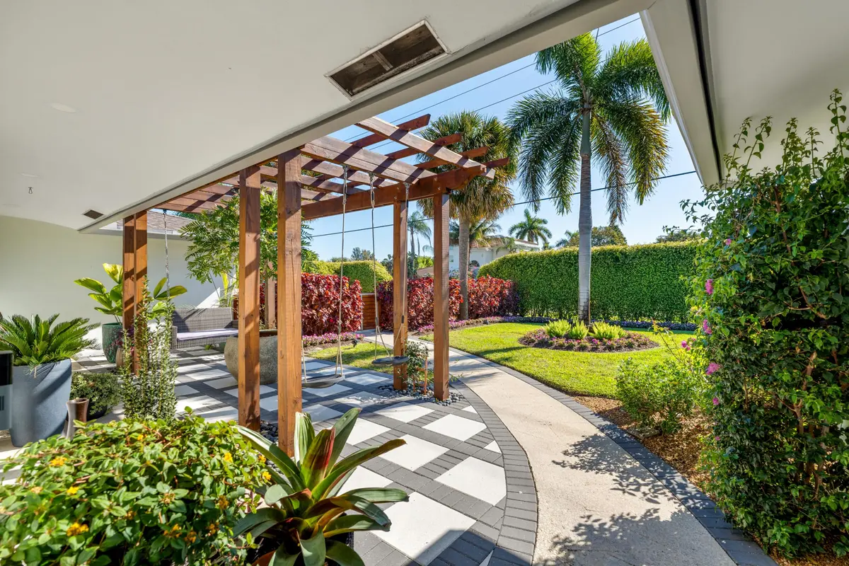 mls_CABANA_PATHWAY_DT at 3605 S Lake Drive, Boynton Beach