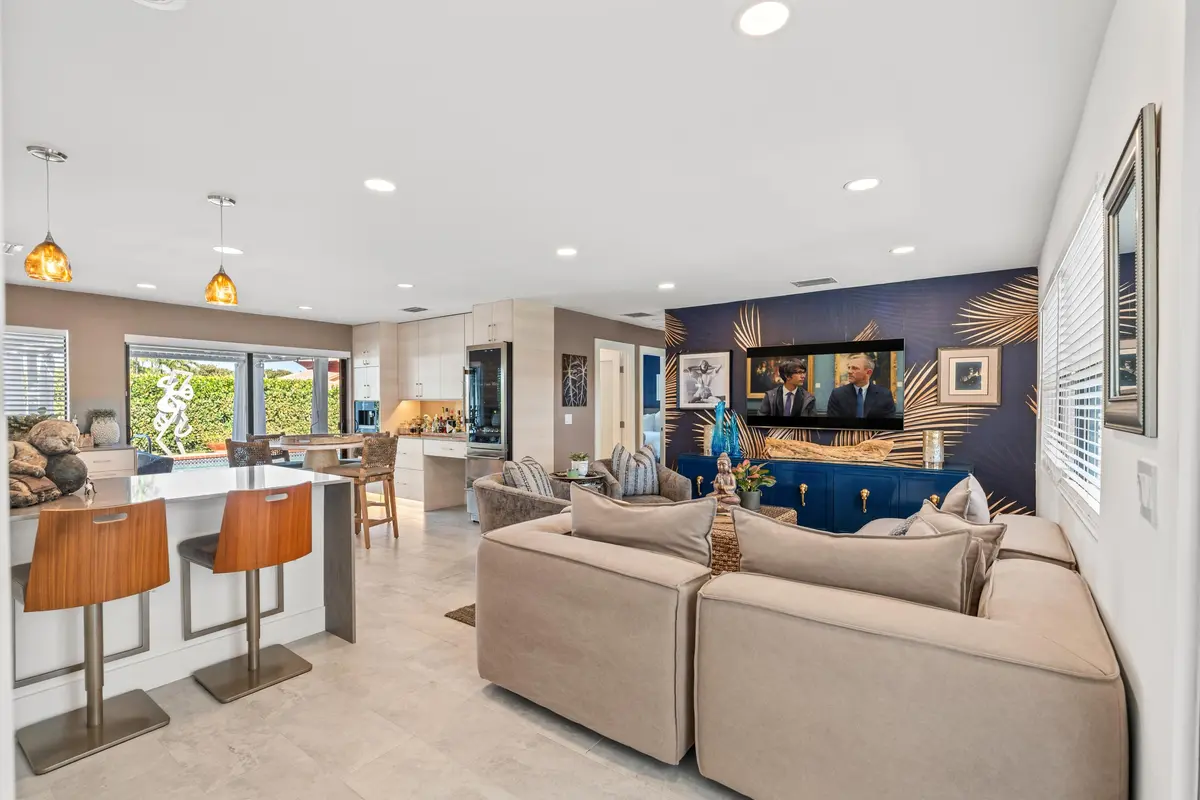 mls_GREATROOM_ANGLE_DT at 3605 S Lake Drive, Boynton Beach