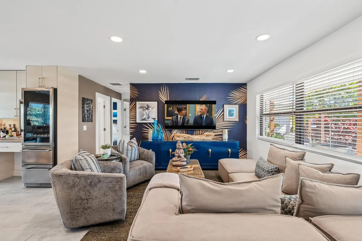 mls_LIVING_STRAIGHT_DT at 3605 S Lake Drive, Boynton Beach