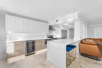 5480 N Ocean Drive A1c, Singer Island – Condominium for sale