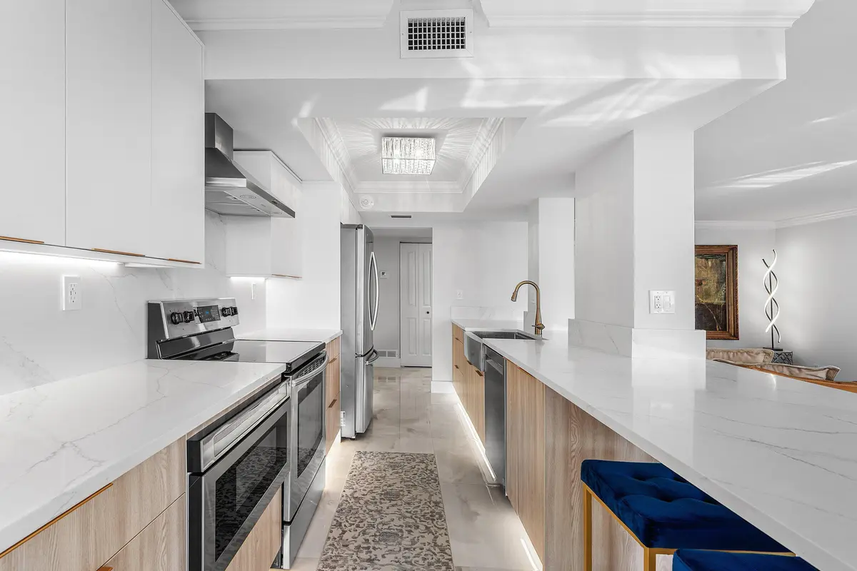 009-5480NorthOceanDrive-A1C-RivieraBeach at 5480 N Ocean Drive A1c, Singer Island