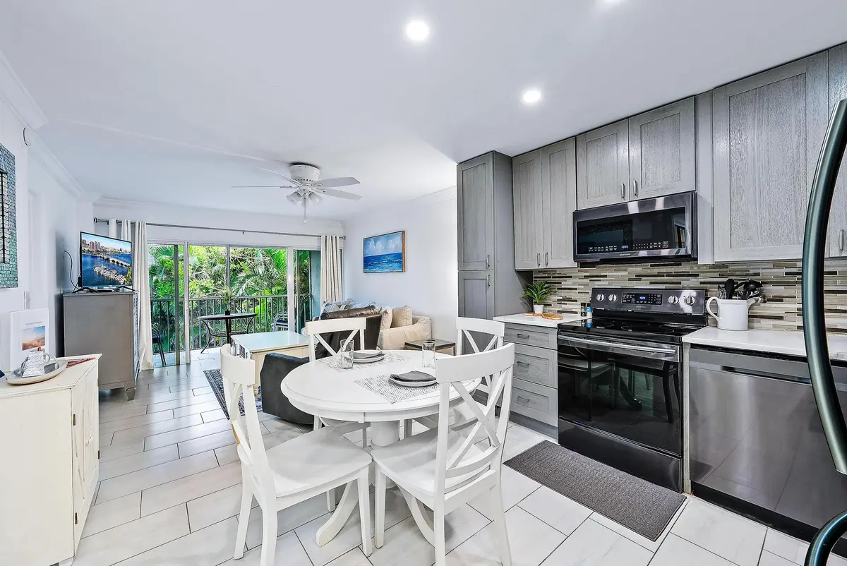 2400 S Ocean Dr #621-11 at 2400 S Ocean Drive 621, Hutchinson Island