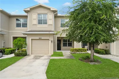 2810 NW Treviso Circle, Port St. Lucie – sold