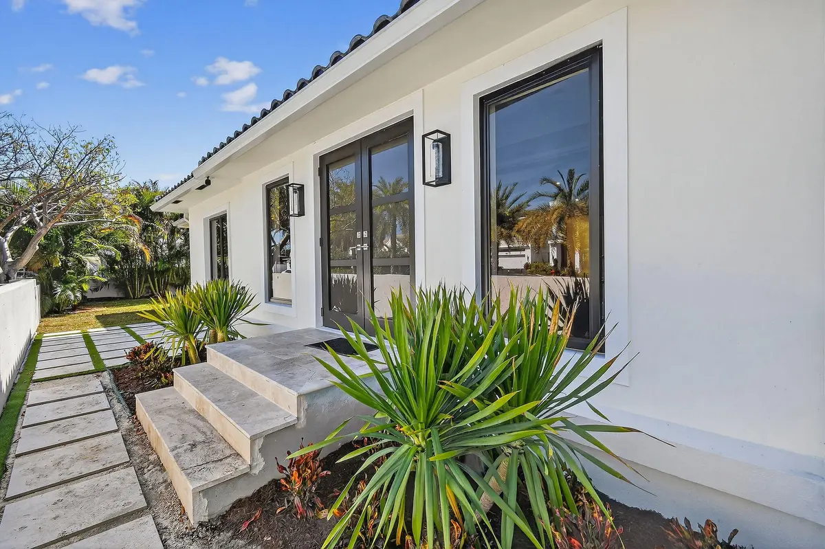 326PalmettoLane(7) at 326 Palmetto Street, West Palm Beach
