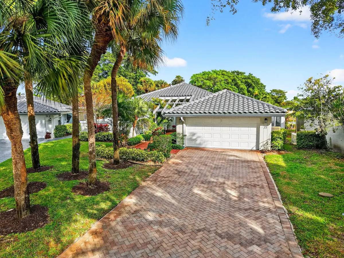 Front at 35 Glens Drive, Boynton Beach