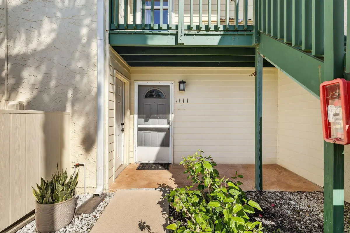 4-web-or-mls-3A5A6086 at 2400 S Ocean Drive Cc-1111, Fort Pierce
