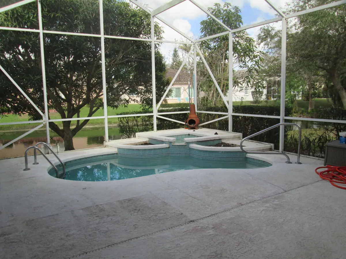 IMG_4790 at 2866 Waters Edge Circle, Greenacres