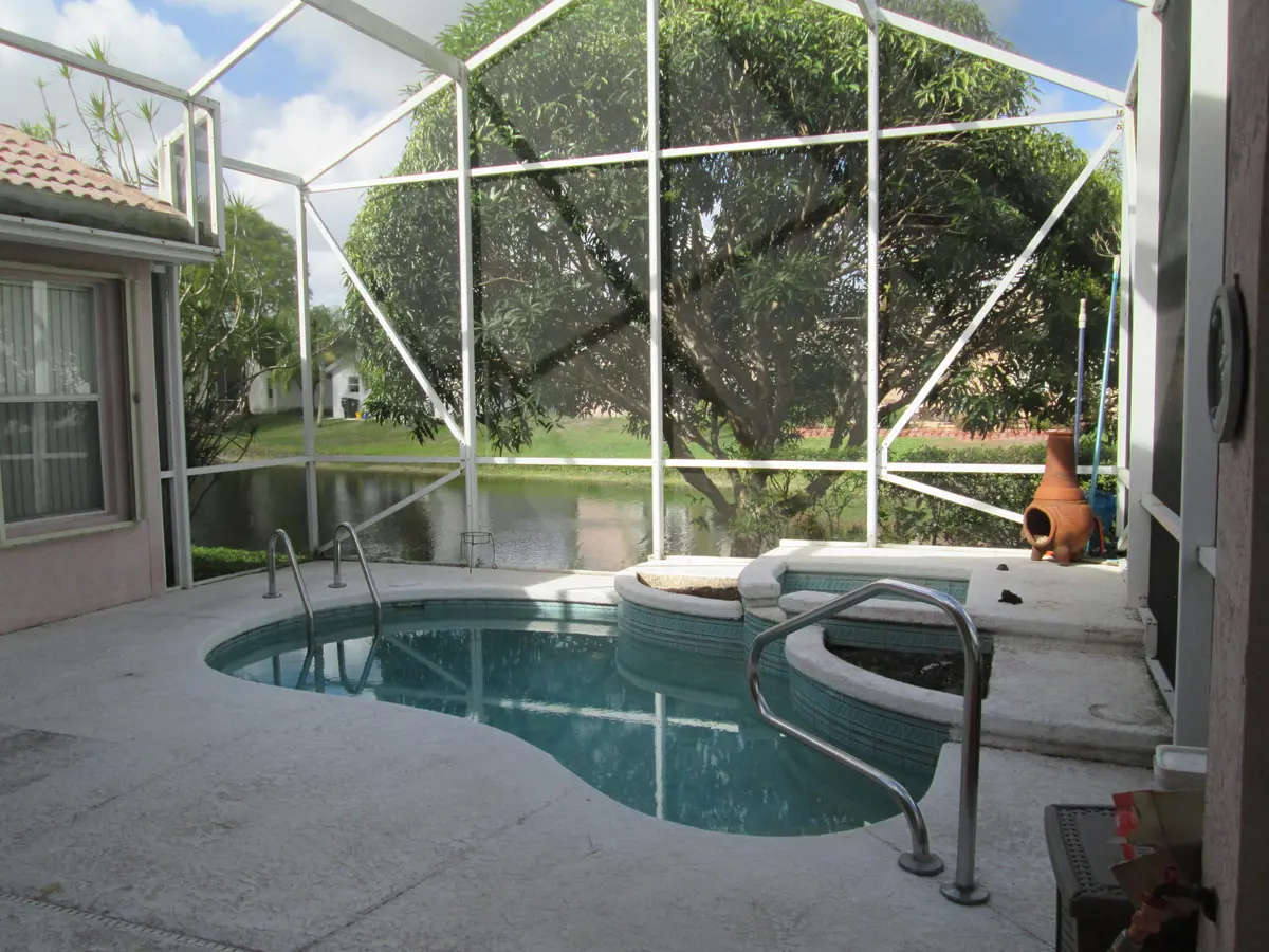 IMG_4797 at 2866 Waters Edge Circle, Greenacres