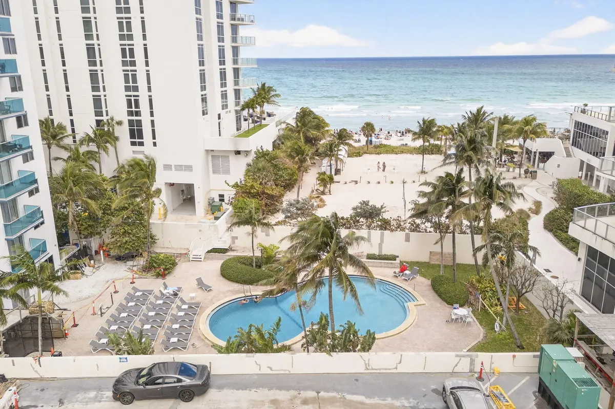 Pool at 4001 S Ocean Drive 11f, Hollywood