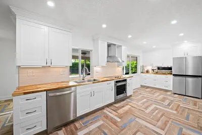 3333 NW 26th Court, Boca Raton – sold