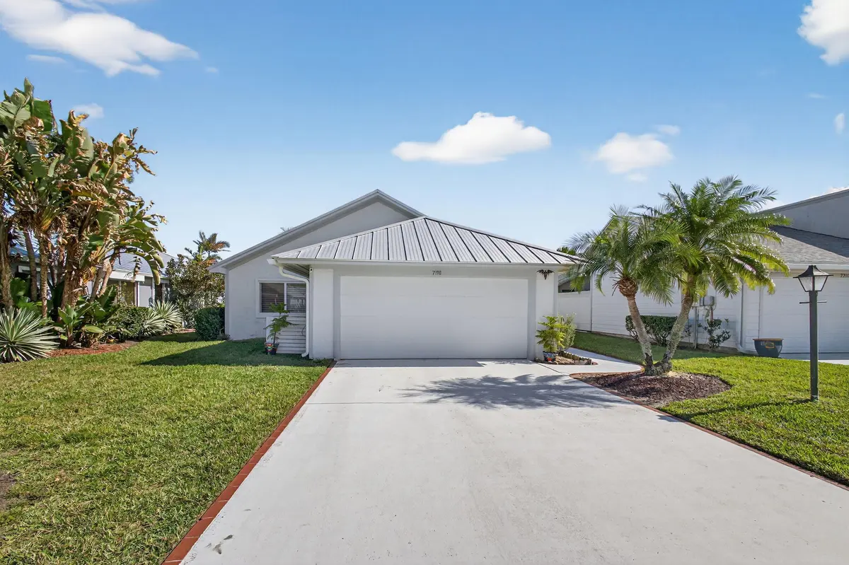 4-web-or-mls-5D1A0355 at 7198 SE Quincy Terrace, Hobe Sound