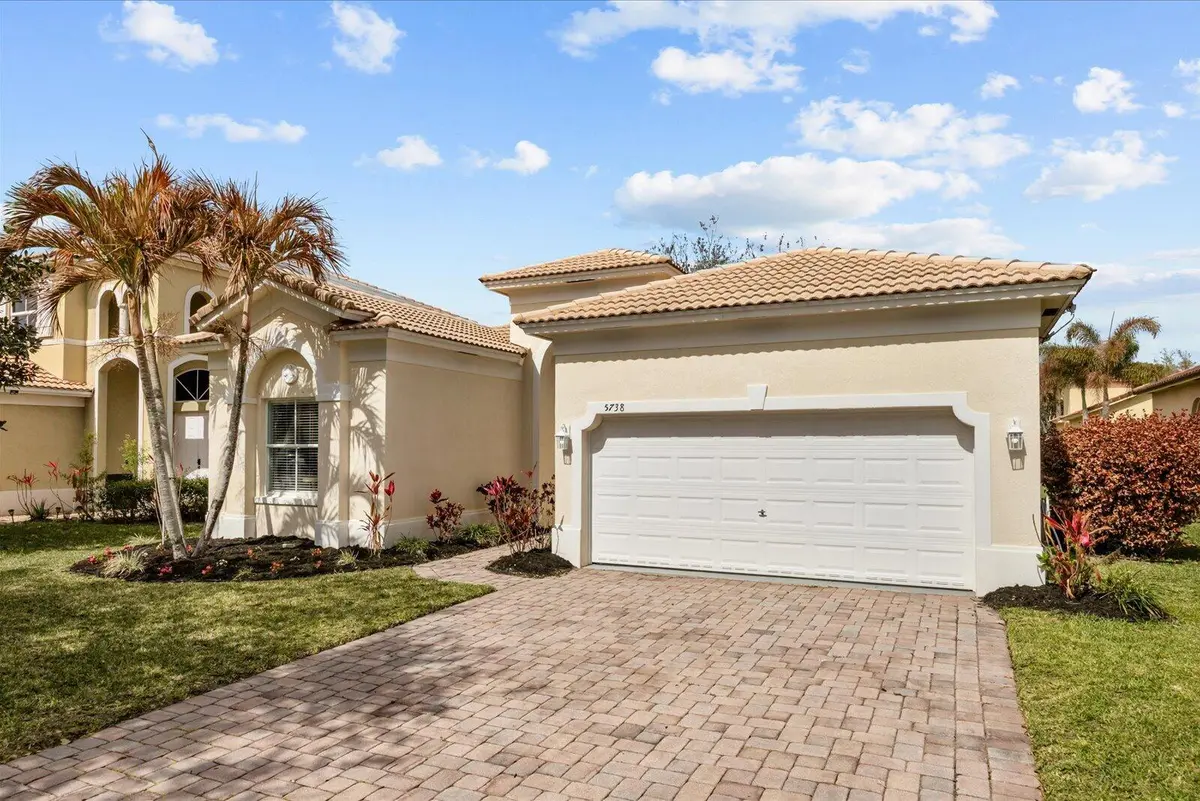 02-sun in-2 at 5738 Sunberry Circle, Fort Pierce