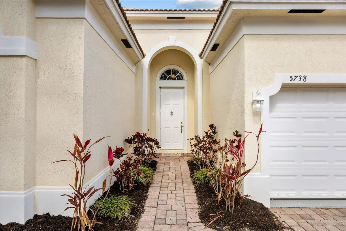 03-sun in-7 at 5738 Sunberry Circle, Fort Pierce