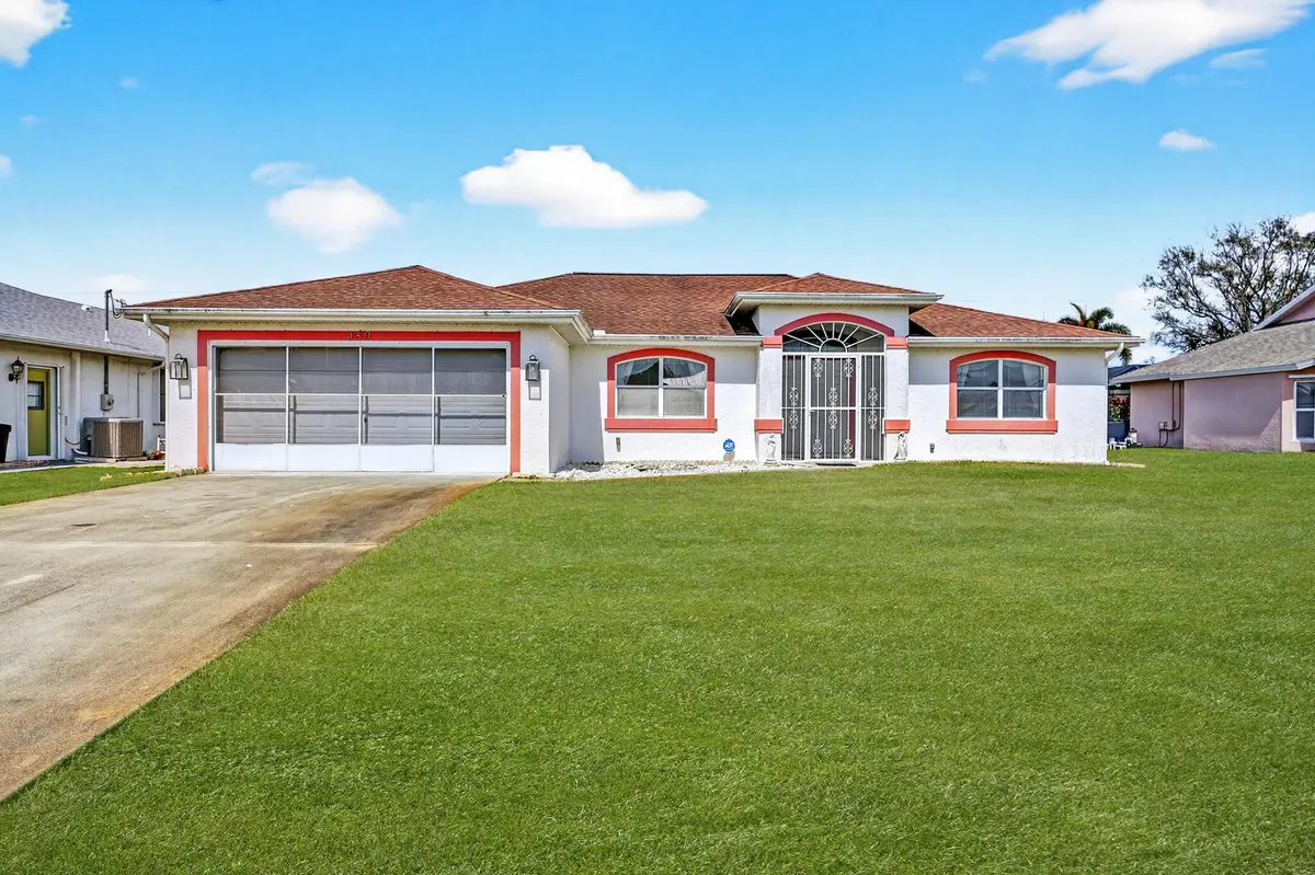2-web-or-mls-_MLP7886 (1) at 459 SE Nome Drive, Port St. Lucie