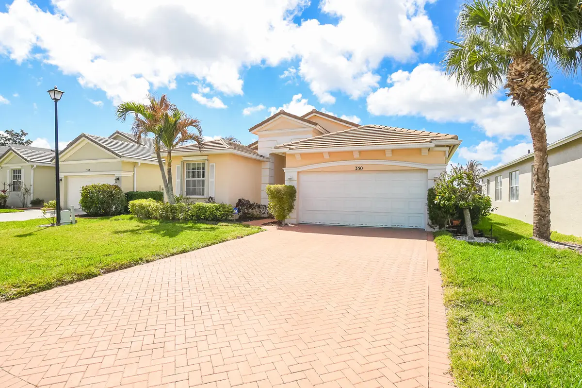 LR-2801 at 350 SW Lake Forest Way, Port St. Lucie