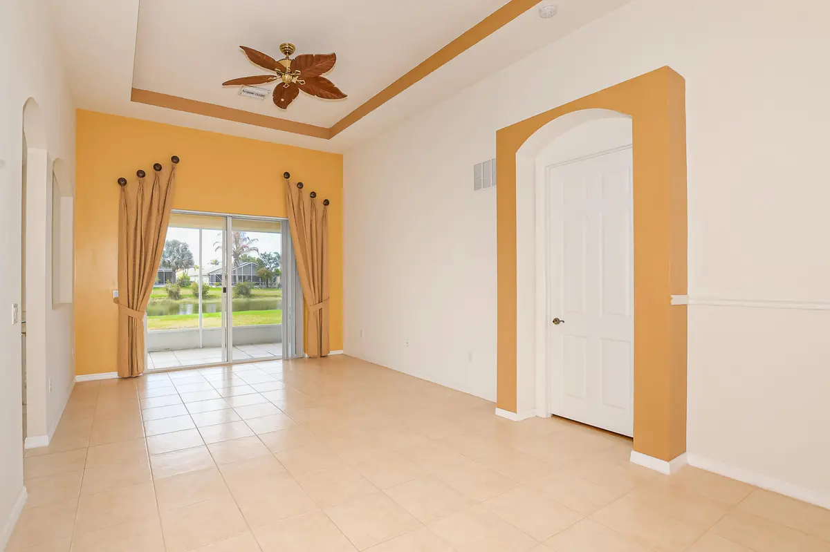 LR-2920 at 350 SW Lake Forest Way, Port St. Lucie