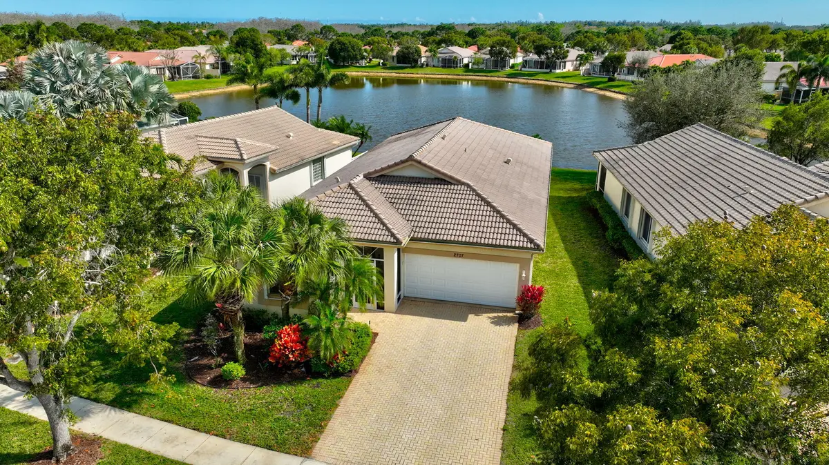 Spectacular Lake Views at 2707 Clipper Circle, West Palm Beach