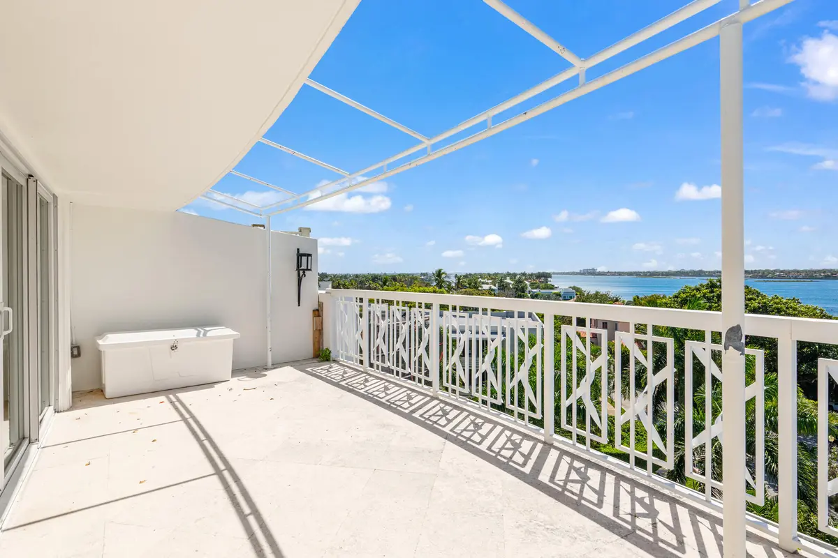 389 S Lake Drive Pha, Palm Beach, FL – photo 6