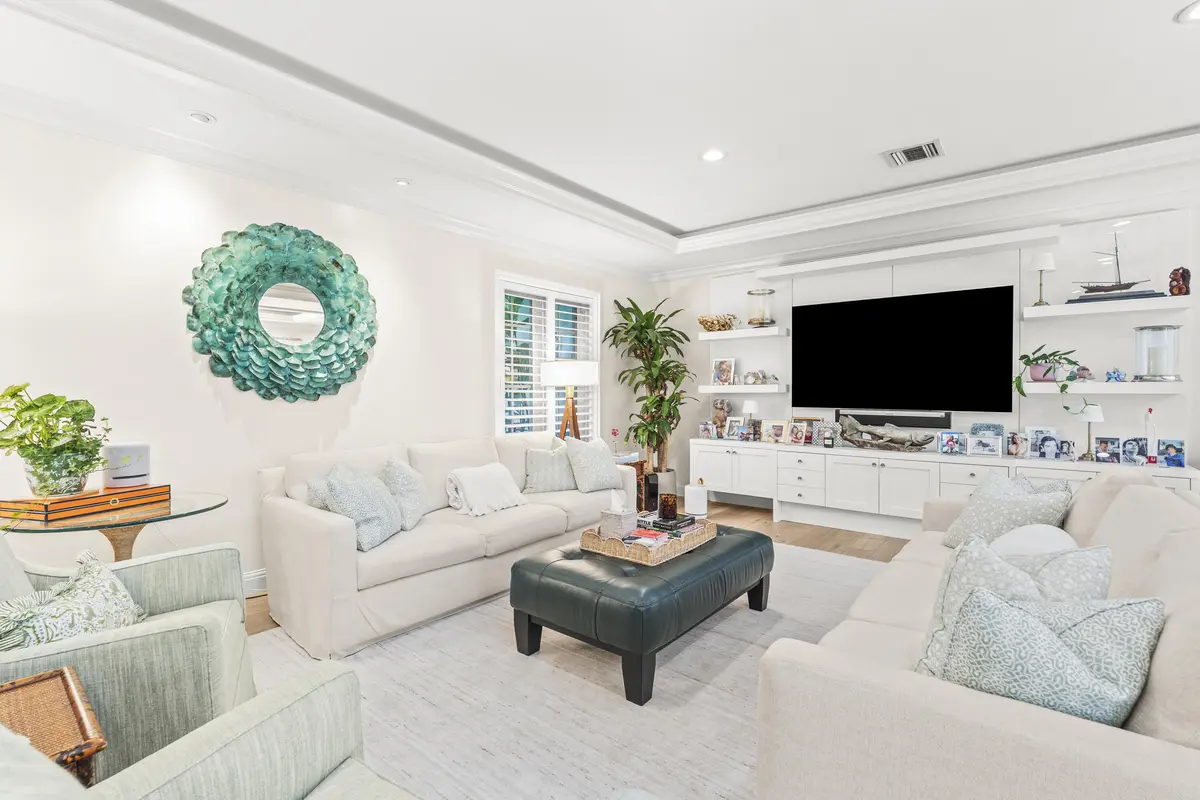 18_dsc00231 at 156 Dolphin Road, Palm Beach
