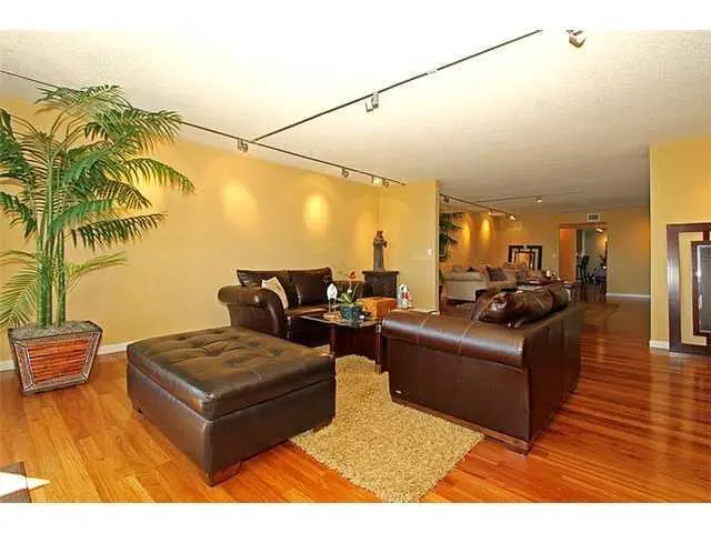 Living Room at 777 Bayshore Drive 1003, Fort Lauderdale