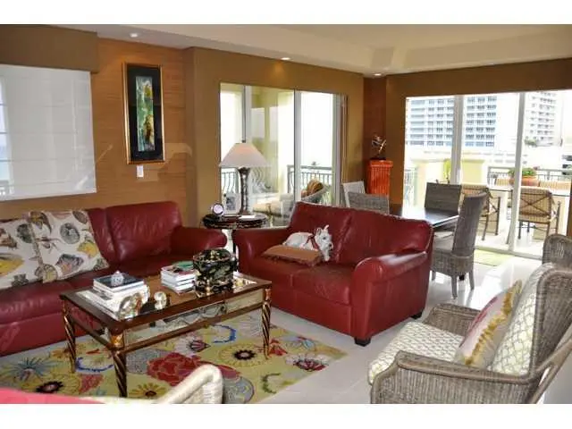 Family/Great Room at 209 N Birch Road 902, Fort Lauderdale