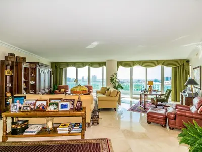 19955 NE 38th Court 2001, Aventura – sold