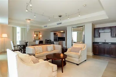 1 N Fort Lauderdale Beach Boulevard 1704, Fort Lauderdale – sold