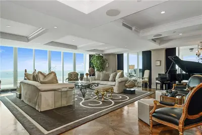 1 N Fort Lauderdale Beach Boulevard 2203, Fort Lauderdale – sold
