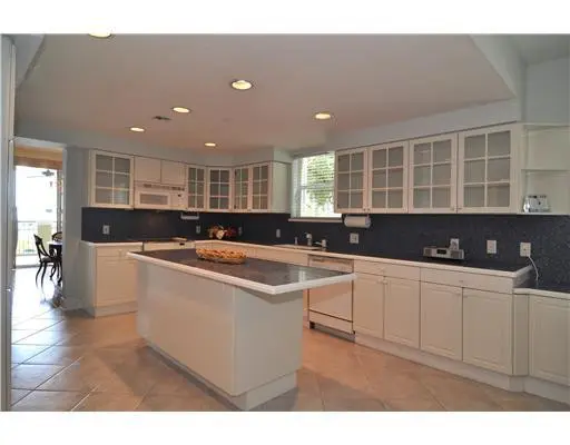 Kitchen at 1050 Seminole Drive 2-C, Fort Lauderdale