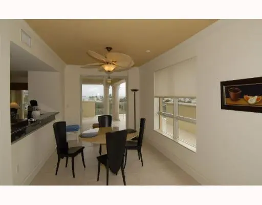 Kitchen at 209 N Birch Road 502, Fort Lauderdale