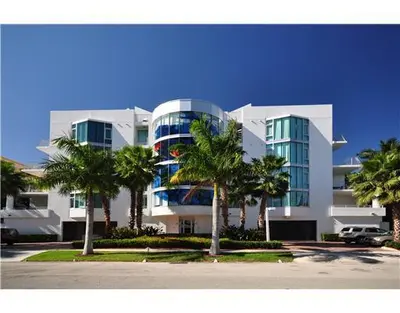 301 Hendricks Isle 4, Fort Lauderdale – sold