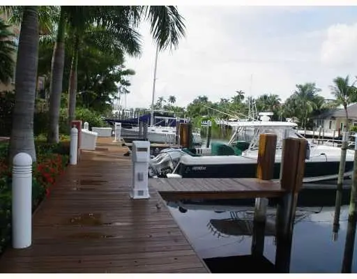 Waterfront/Dock/Pier at 301 Hendricks Isle 8, Fort Lauderdale