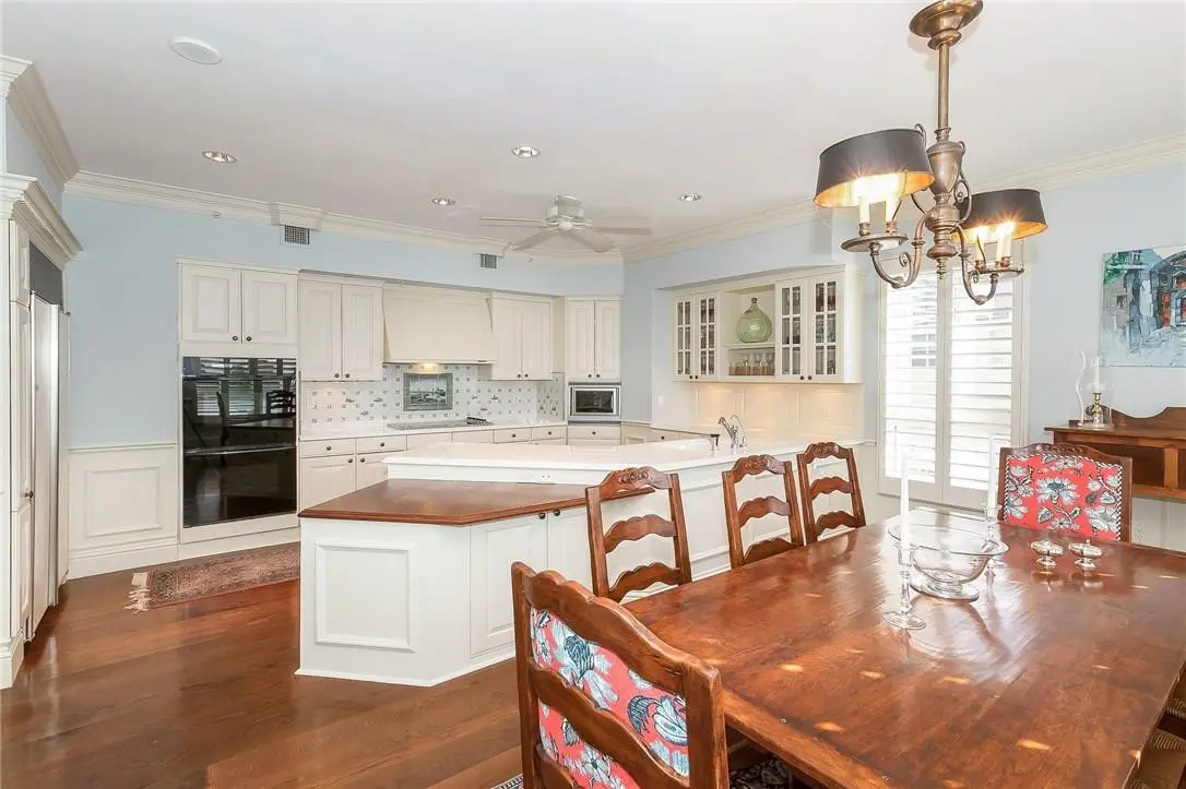 Photo 6 at 209 N Birch Road 404, Fort Lauderdale