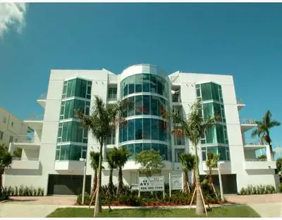 301 Hendricks Isle 10, Fort Lauderdale – sold