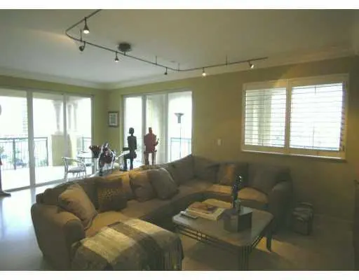 Den/Family/Great Room at 209 N Birch Road 601, Fort Lauderdale