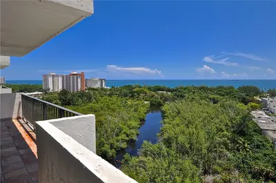 777 Bayshore Drive 1504, Fort Lauderdale – sold