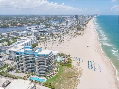 1200 Holiday Drive 402, Fort Lauderdale – sold