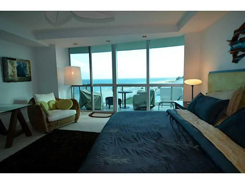 Bedroom Master at 1200 Holiday Drive 403, Fort Lauderdale