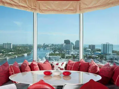 3055 Harbor Drive 1801, Fort Lauderdale – sold