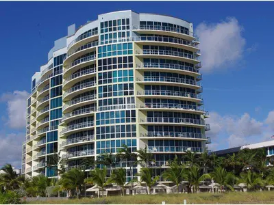 1200 Holiday Drive 406, Fort Lauderdale – sold