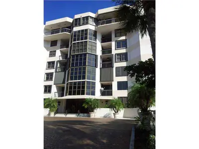 1155 Hillsboro Mile 604, Hillsboro Beach – sold