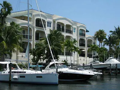 2720 NE 15th Street 304, Fort Lauderdale – sold