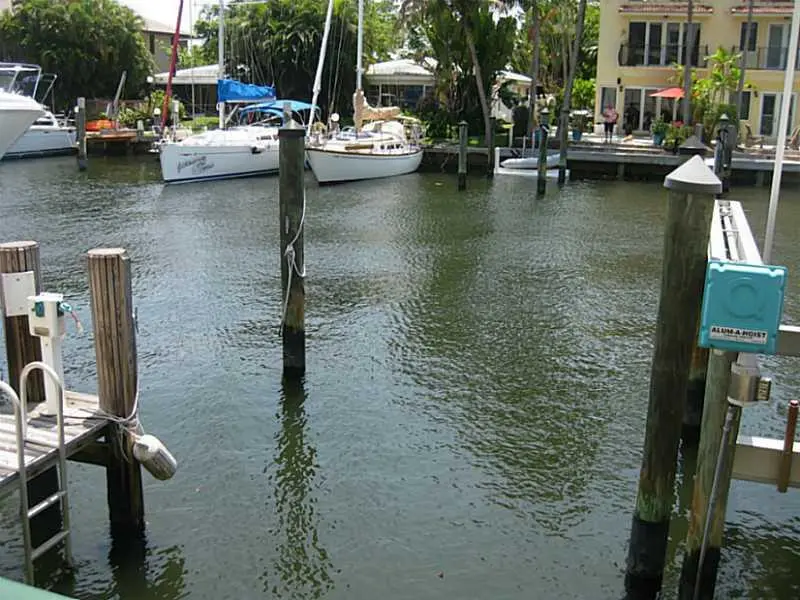 Waterfront/Dock/Pier at 2720 NE 15th Street 304, Fort Lauderdale