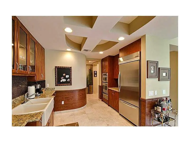 Kitchen at 301 Hendricks Isle 4, Fort Lauderdale