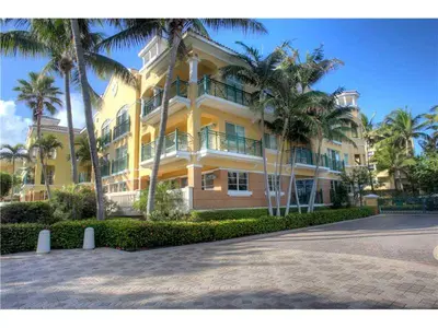 1228 Hillsboro Mile 302, Hillsboro Beach – sold