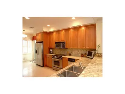 2720 NE 15th Street 403, Fort Lauderdale – sold